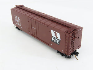 N Scale Micro-Trains 32260 PGE Pacific Great Eastern 50' Box Car 4582 RTR