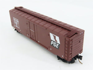 N Scale Micro-Trains 32260 PGE Pacific Great Eastern 50' Box Car 4582 RTR