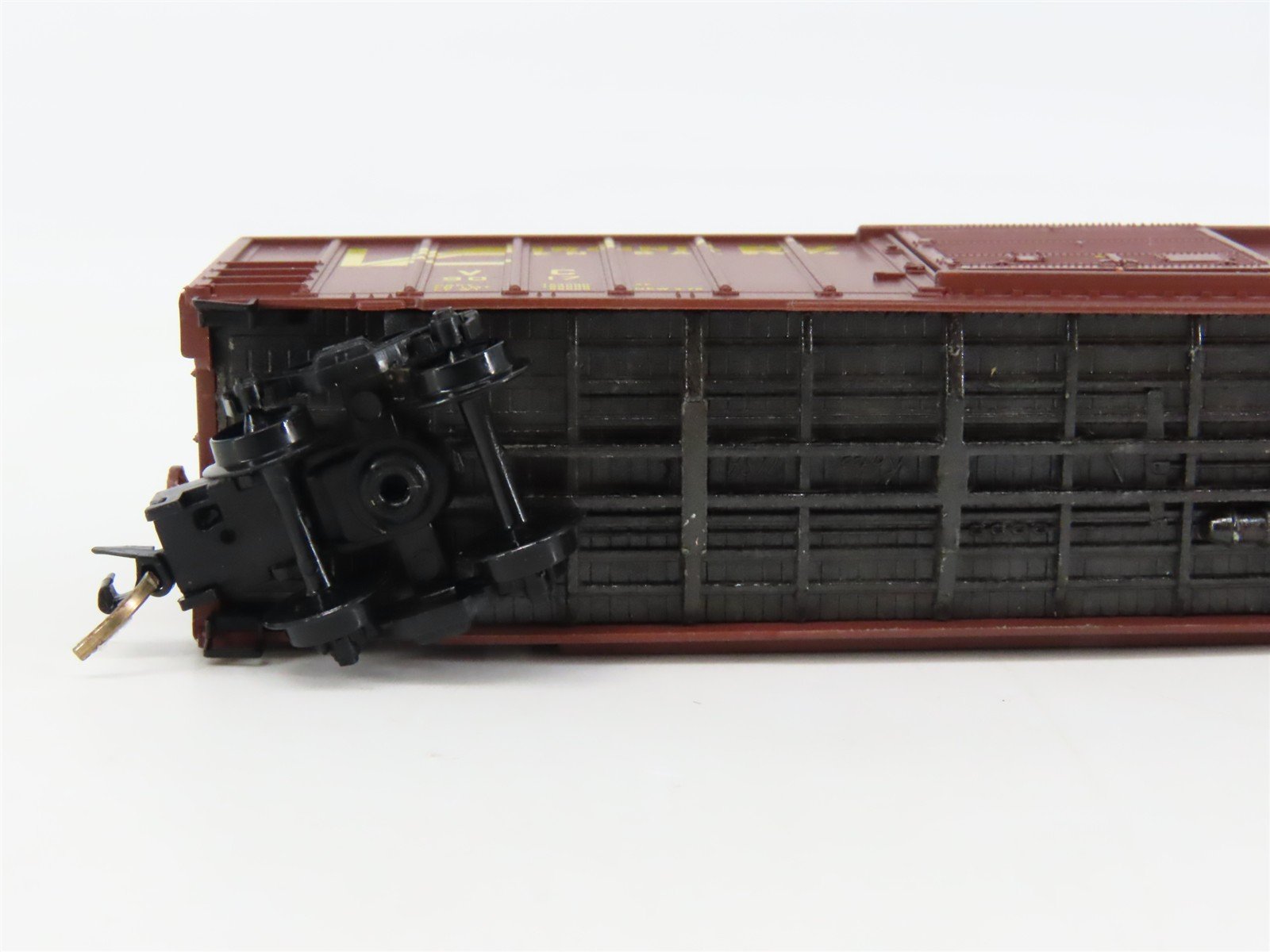 N Scale Micro-Trains 25480 VC Virginia Central 50' Box Car 9017 RTR