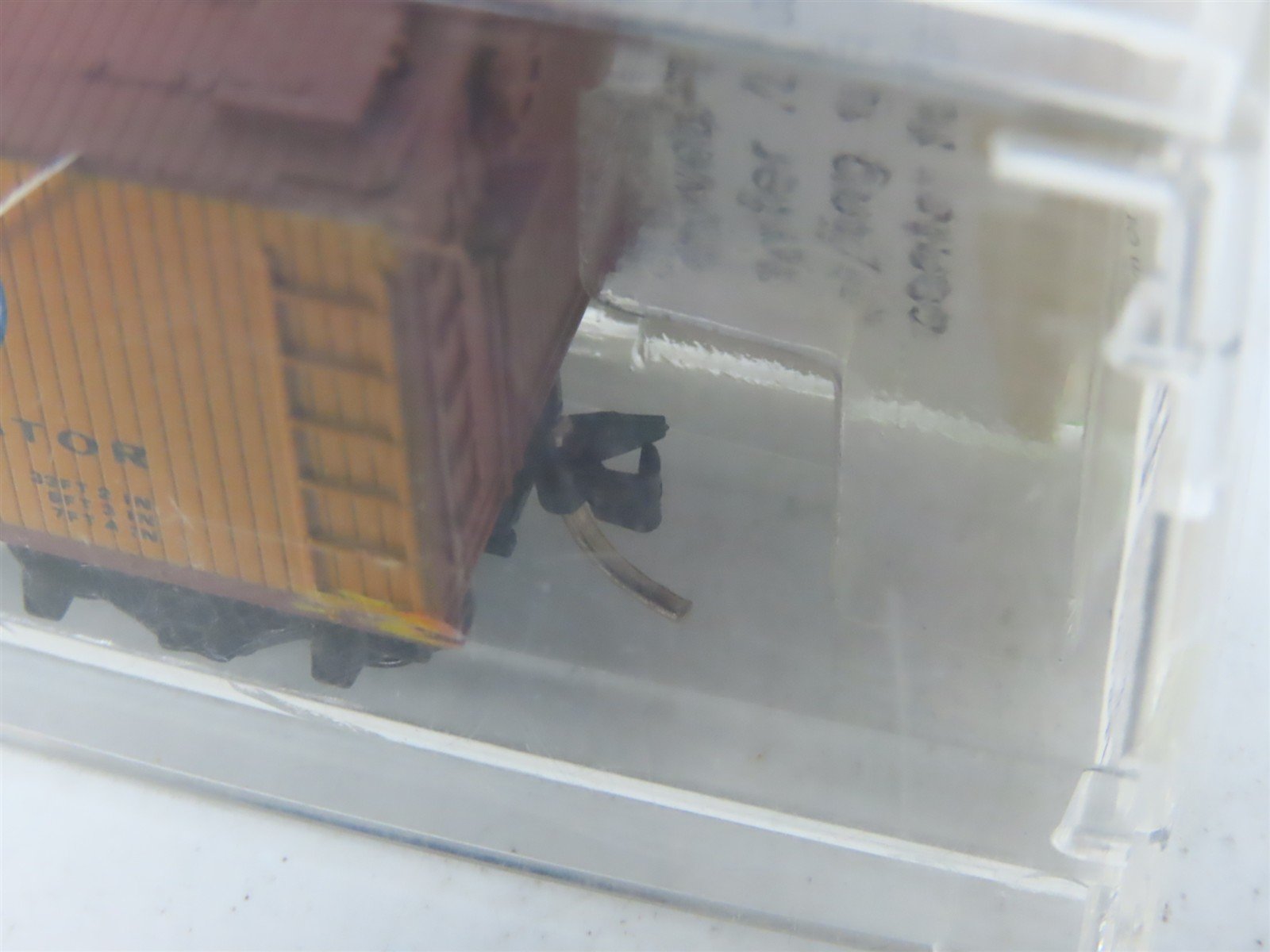 N Scale Micro-Trains 47190 NYC New York Central 40' Wood Reefer 11258 RTR