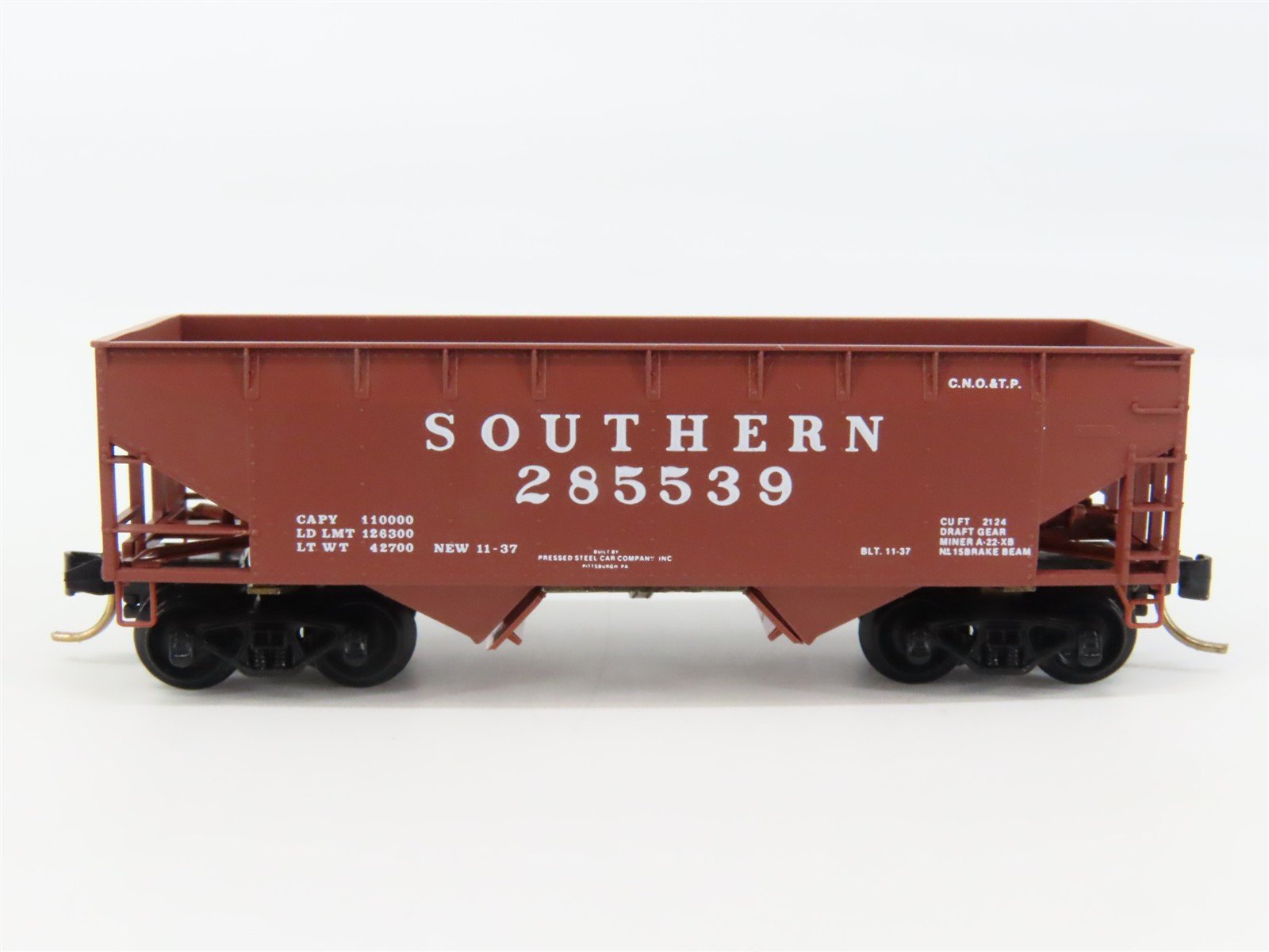 N Scale Micro-Trains 55330 SOU Southern 33' 2-Bay Hopper 285539 RTR