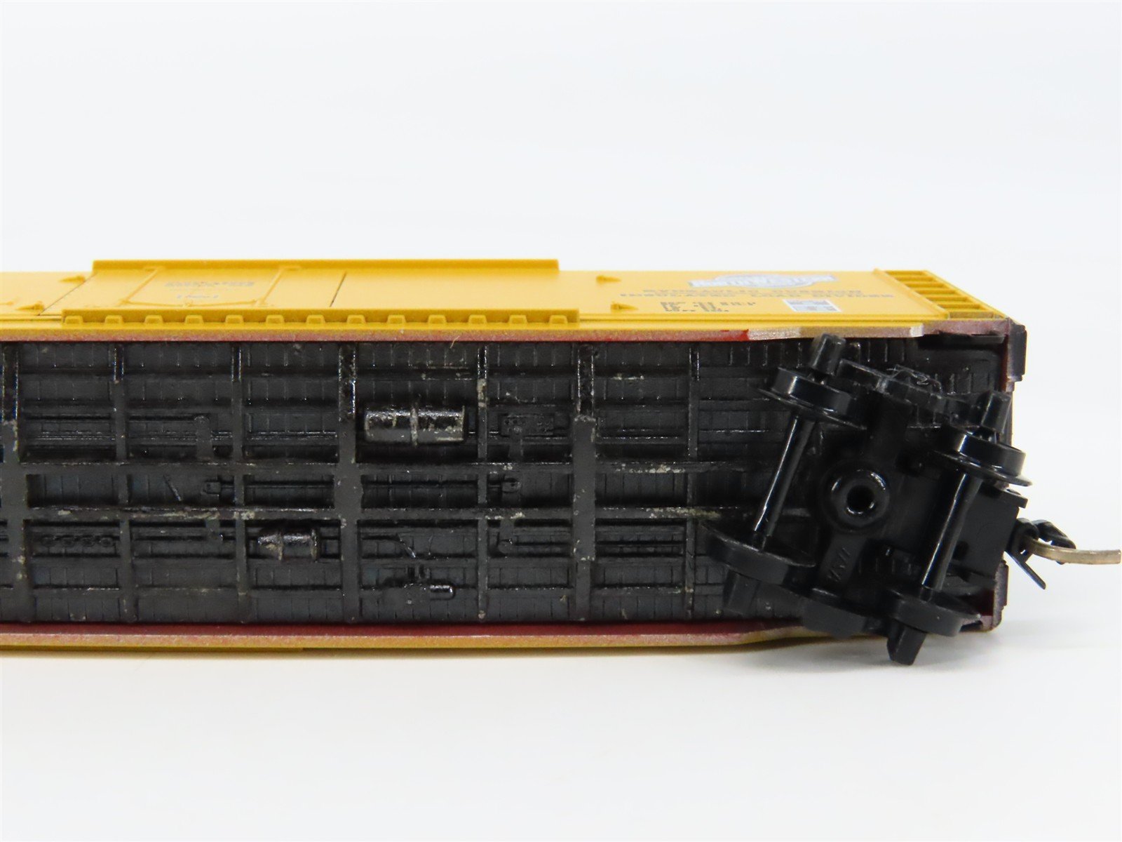 N Scale Kadee / Micro-Trains Line 38180 Chicago & North Western 50' Box Car RTR