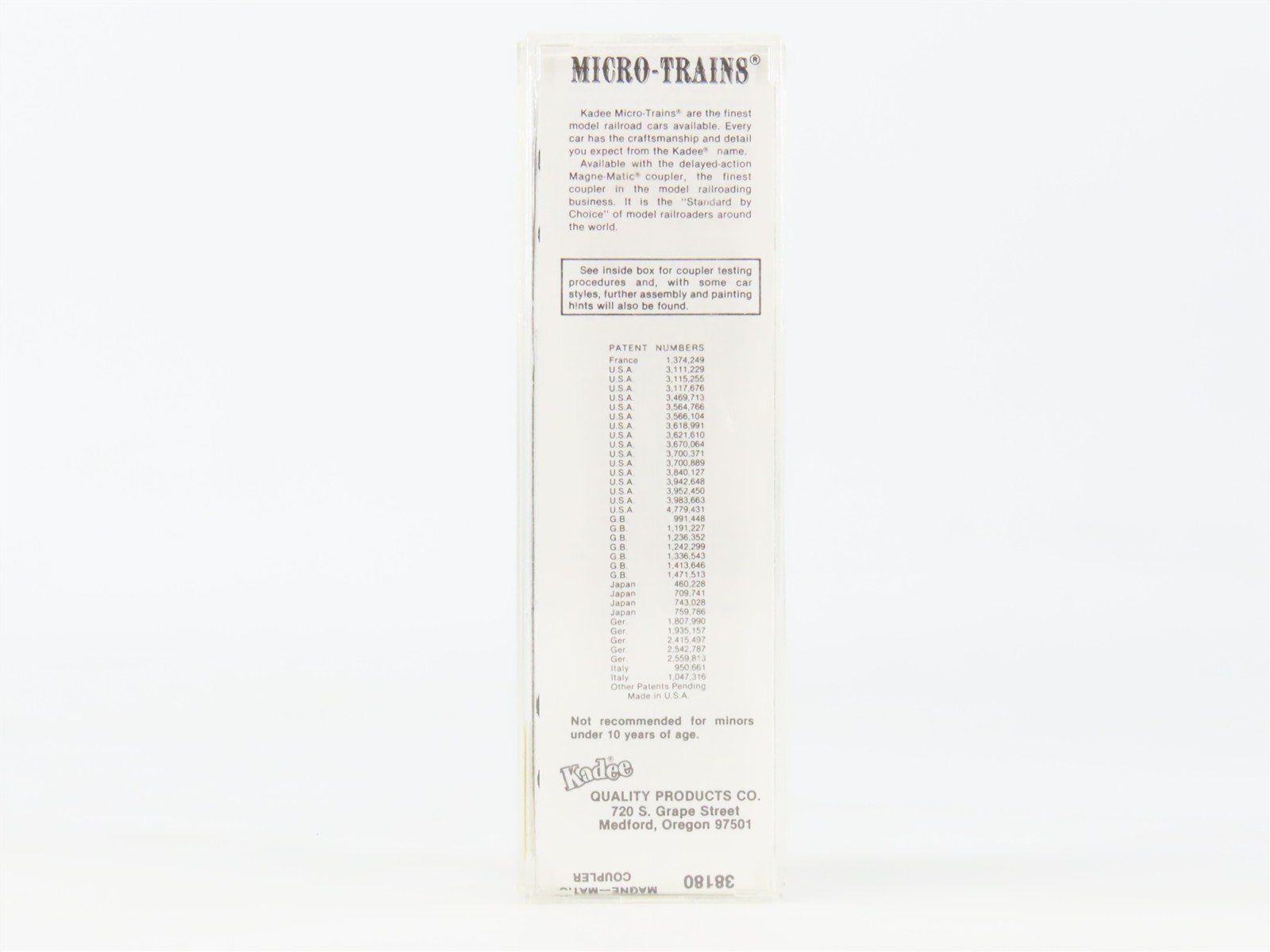 N Scale Kadee / Micro-Trains Line 38180 Chicago & North Western 50' Box Car RTR