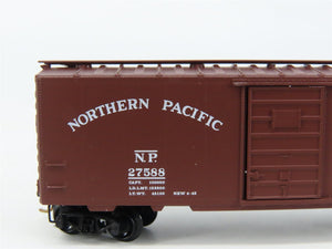 N Scale Micro-Trains 20980 NP Northern Pacific 40' Box Car 27588 RTR