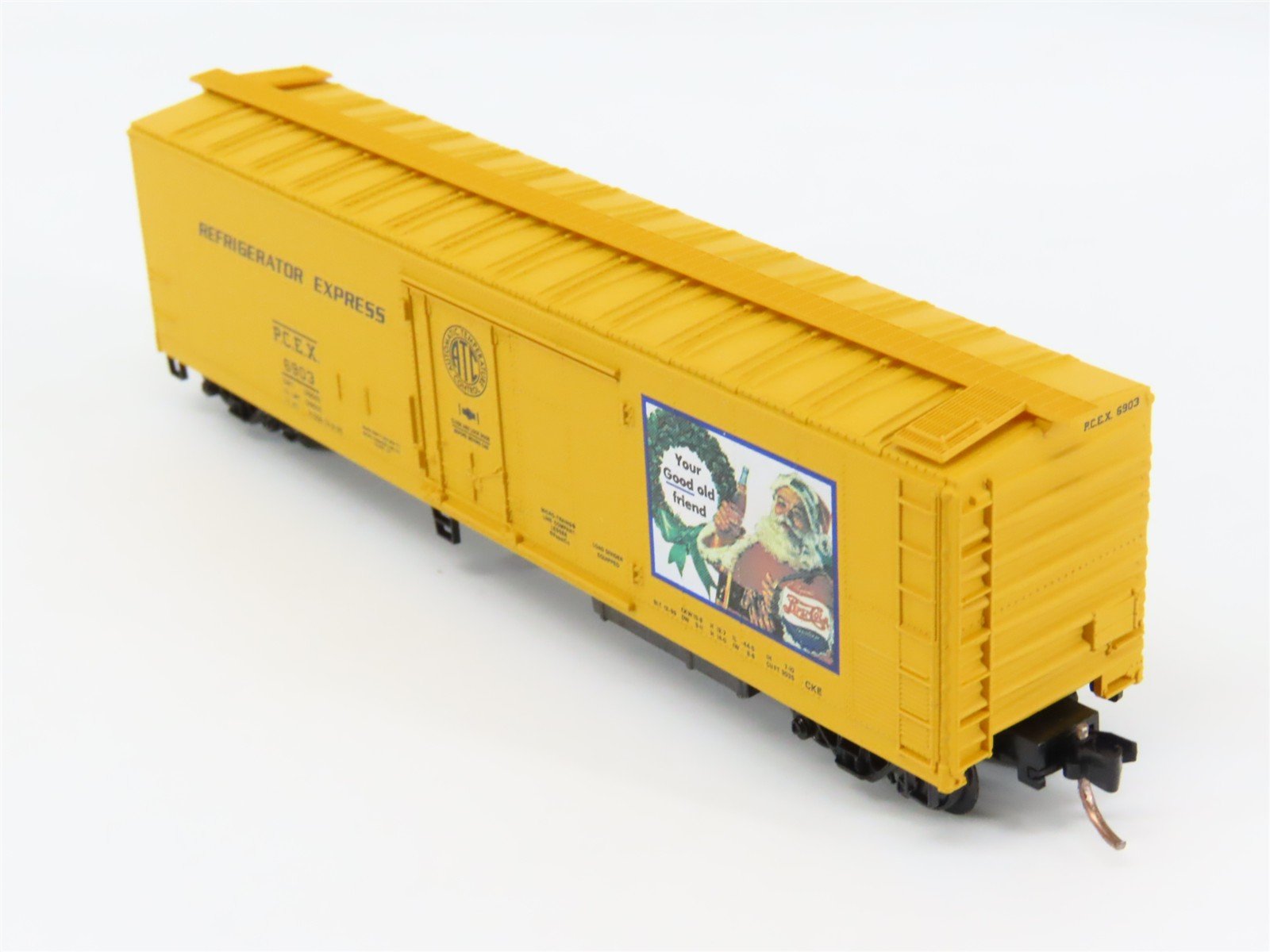 N Scale Micro-Trains 69100 PCEX Pepsi-Cola 51' Mechanical Reefer 6903 RTR