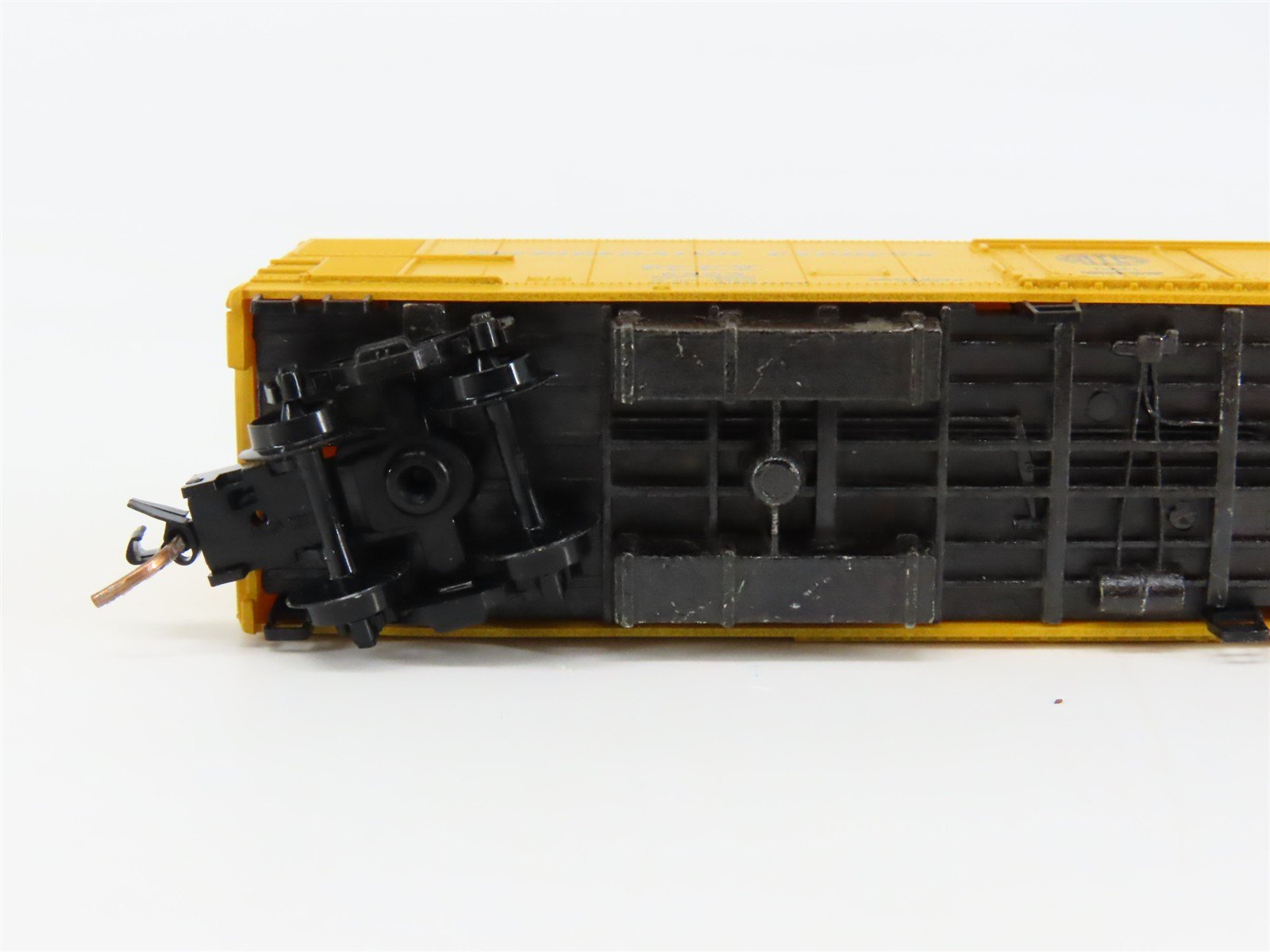 N Scale Micro-Trains 69100 PCEX Pepsi-Cola 51' Mechanical Reefer 6903 RTR