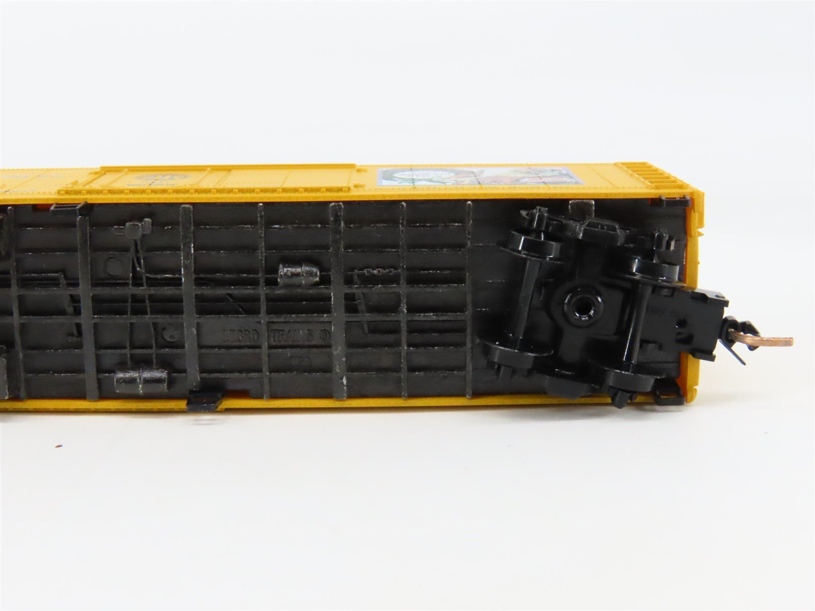N Scale Micro-Trains 69100 PCEX Pepsi-Cola 51' Mechanical Reefer 6903 RTR