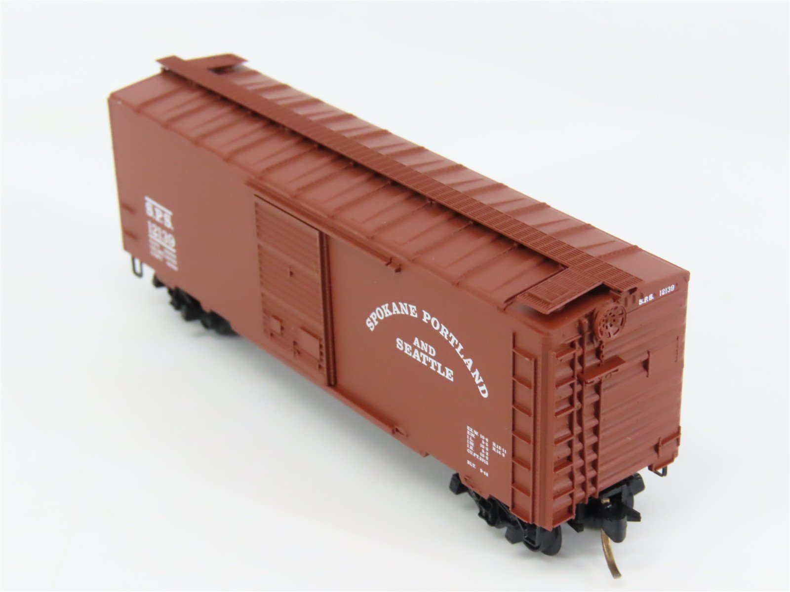 N Scale Micro-Trains 20990 SPS Spokane, Portland & Seattle 40' Box Car 12139 RTR