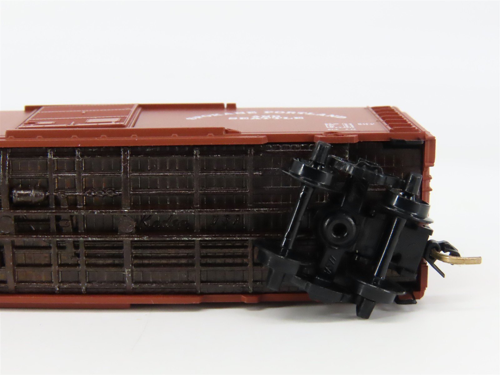 N Scale Micro-Trains 20990 SPS Spokane, Portland & Seattle 40' Box Car 12139 RTR