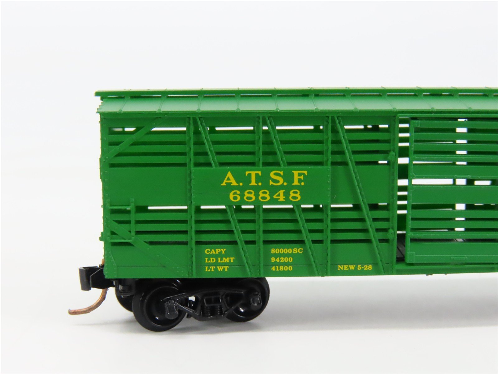 N Scale Micro-Trains 35070 ATSF Santa Fe 40' Stock/Cattle Car 68848 RTR