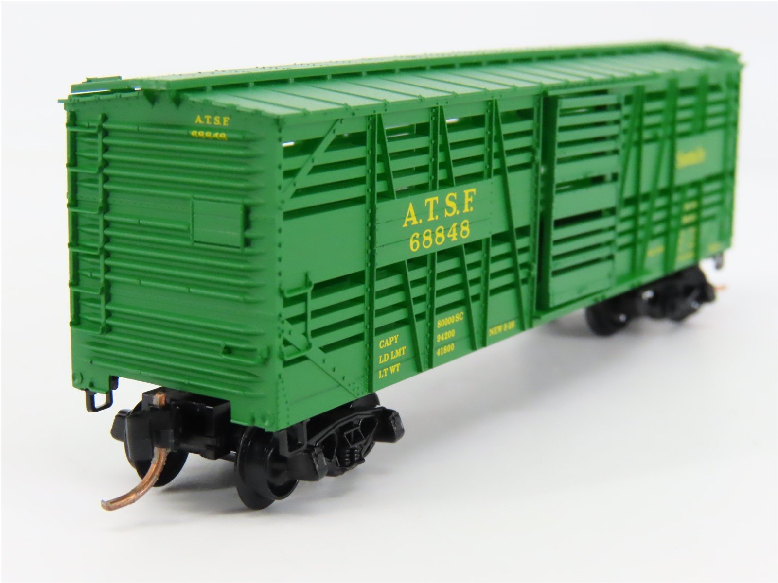 N Scale Micro-Trains 35070 ATSF Santa Fe 40' Stock/Cattle Car 68848 RTR
