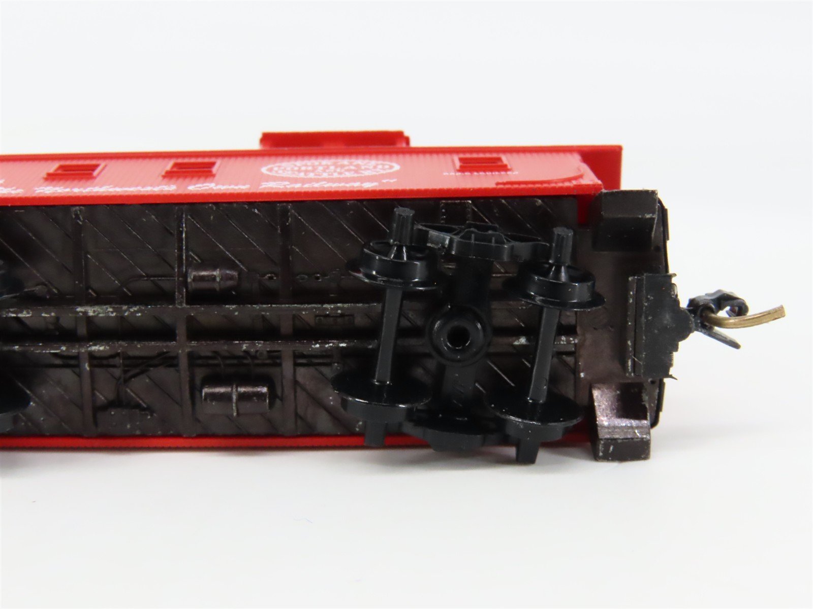 N Scale Micro-Trains 51060 34' Wood-Sheathed Caboose RTR
