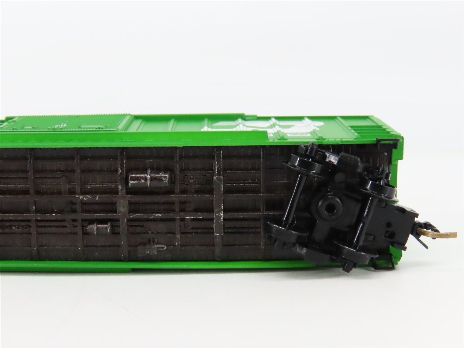 N Scale Micro-Trains 25490 BN Burlington Northern 50' Box Car 376200 RTR