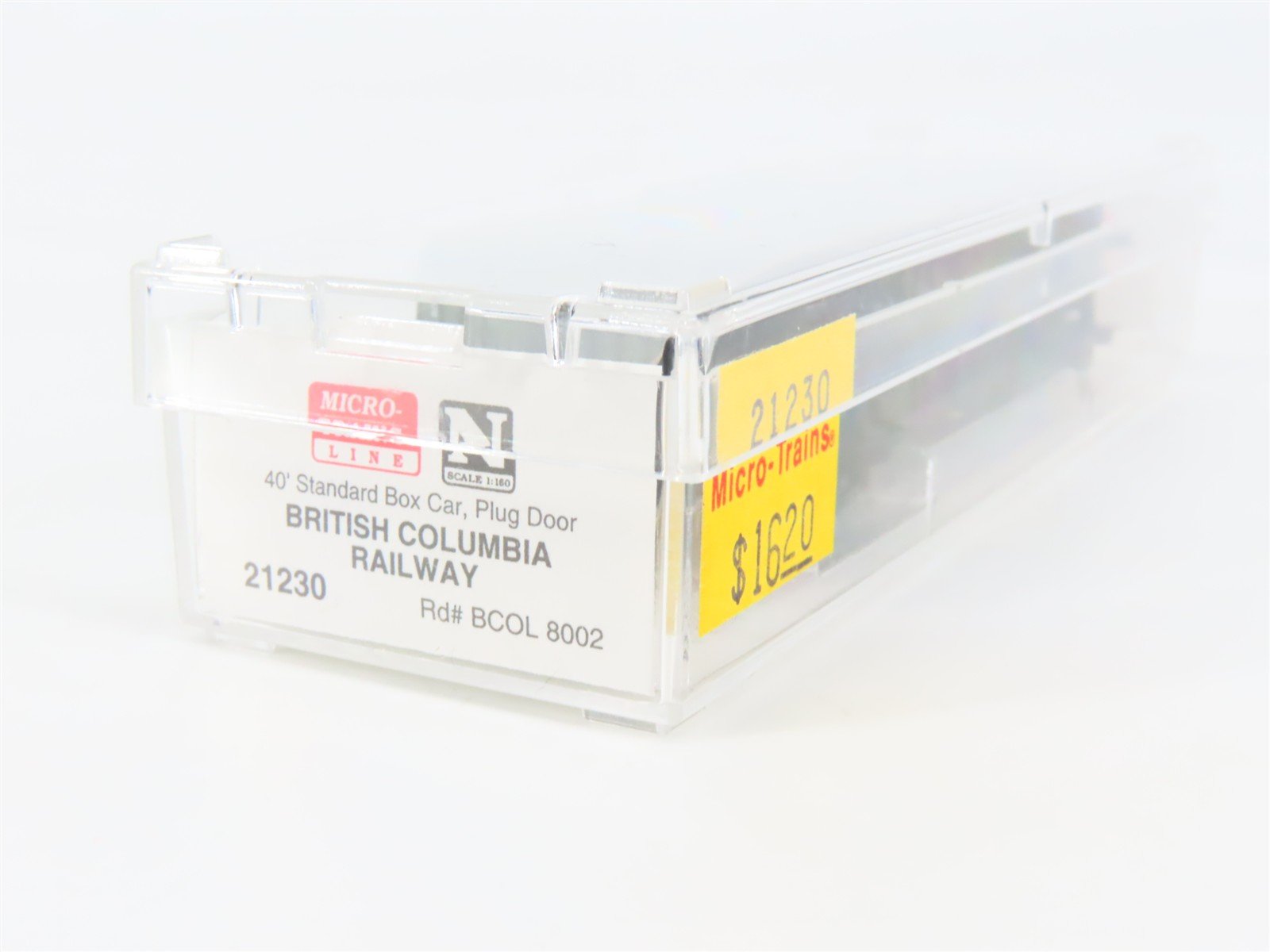 N Scale Micro-Trains 21230 British Columbia Railway 40' Plug Door Box Car RTR