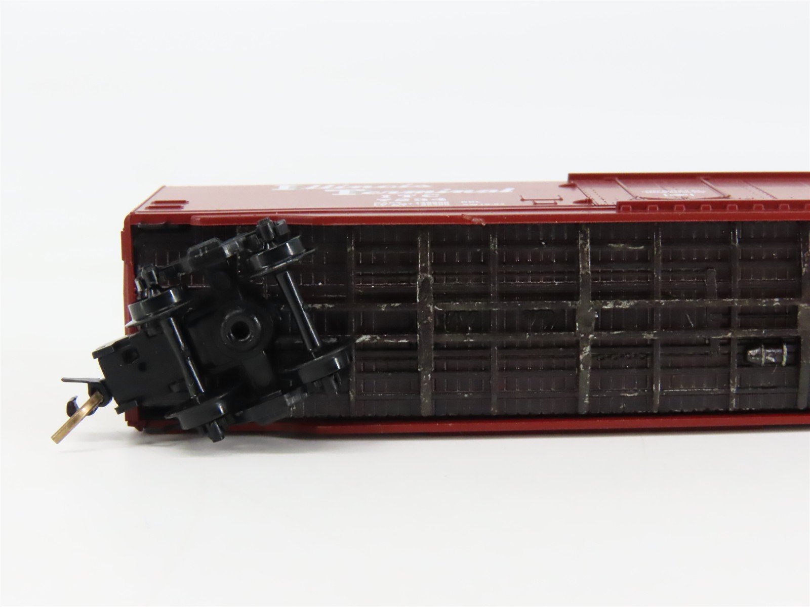 N Scale Micro-Trains 32270 ITC Illinois Terminal 50' Plug Door Box Car 7234 RTR