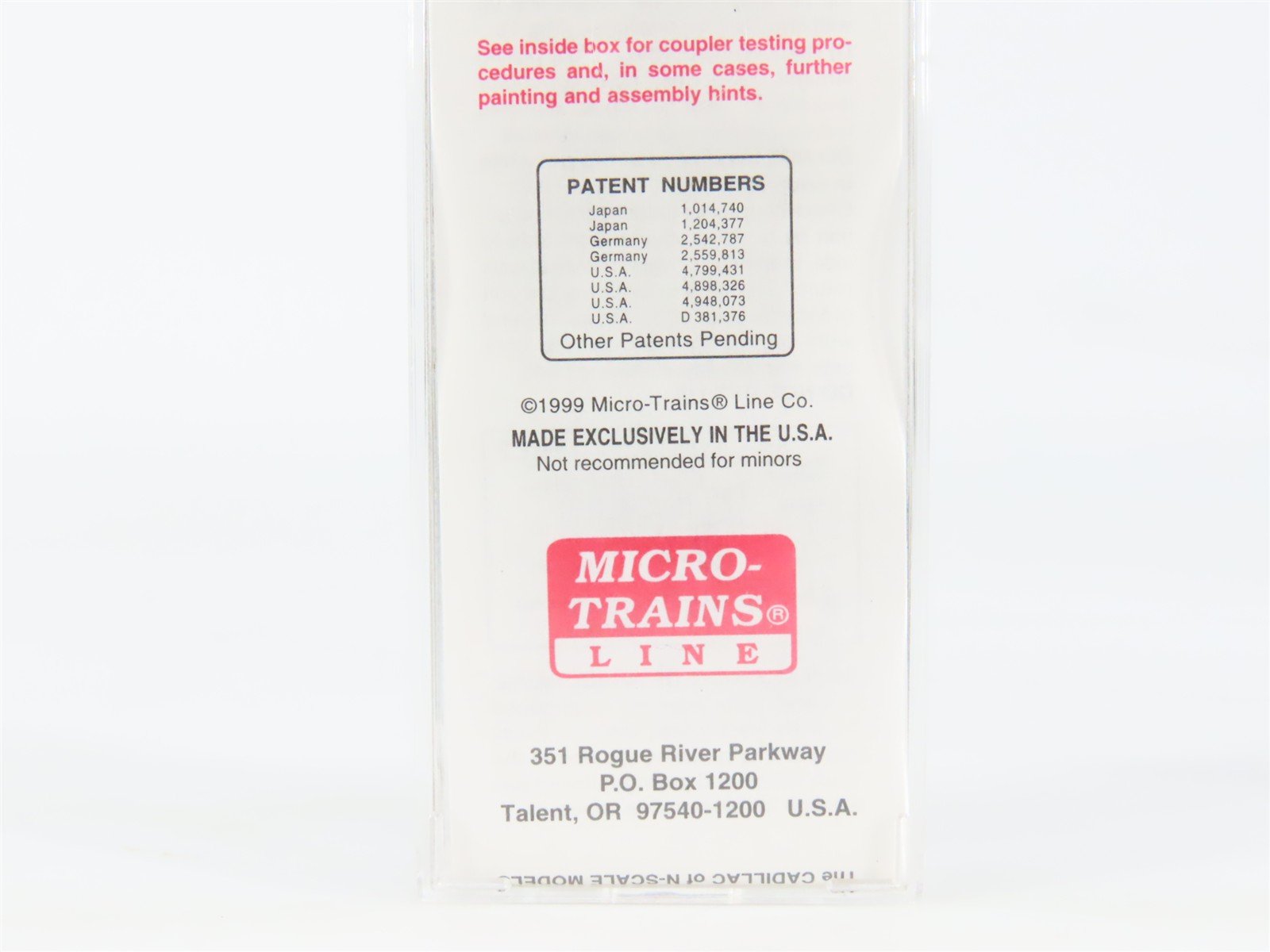 N Scale Micro-Trains 94140 Soo Line 3-Bay Covered Hopper 119145 RTR