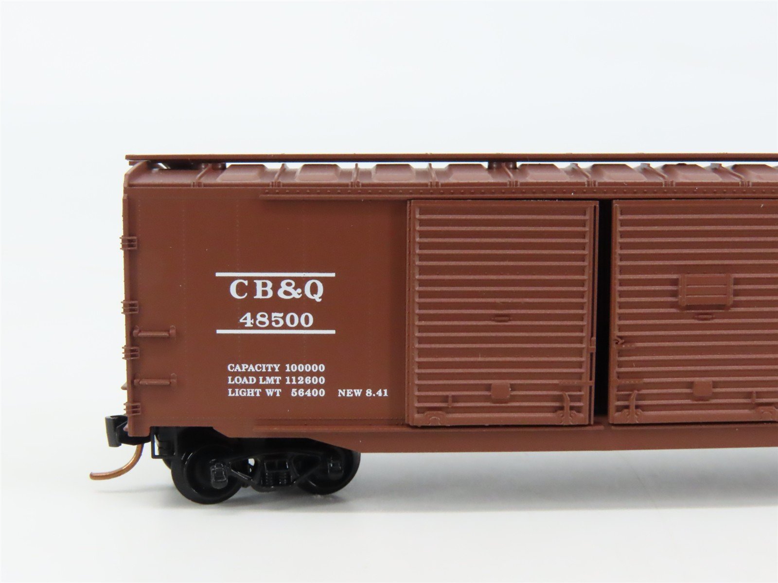 N Scale Micro-Trains 78090 Chicago, Burlington & Quincy 50' Auto Box Car RTR