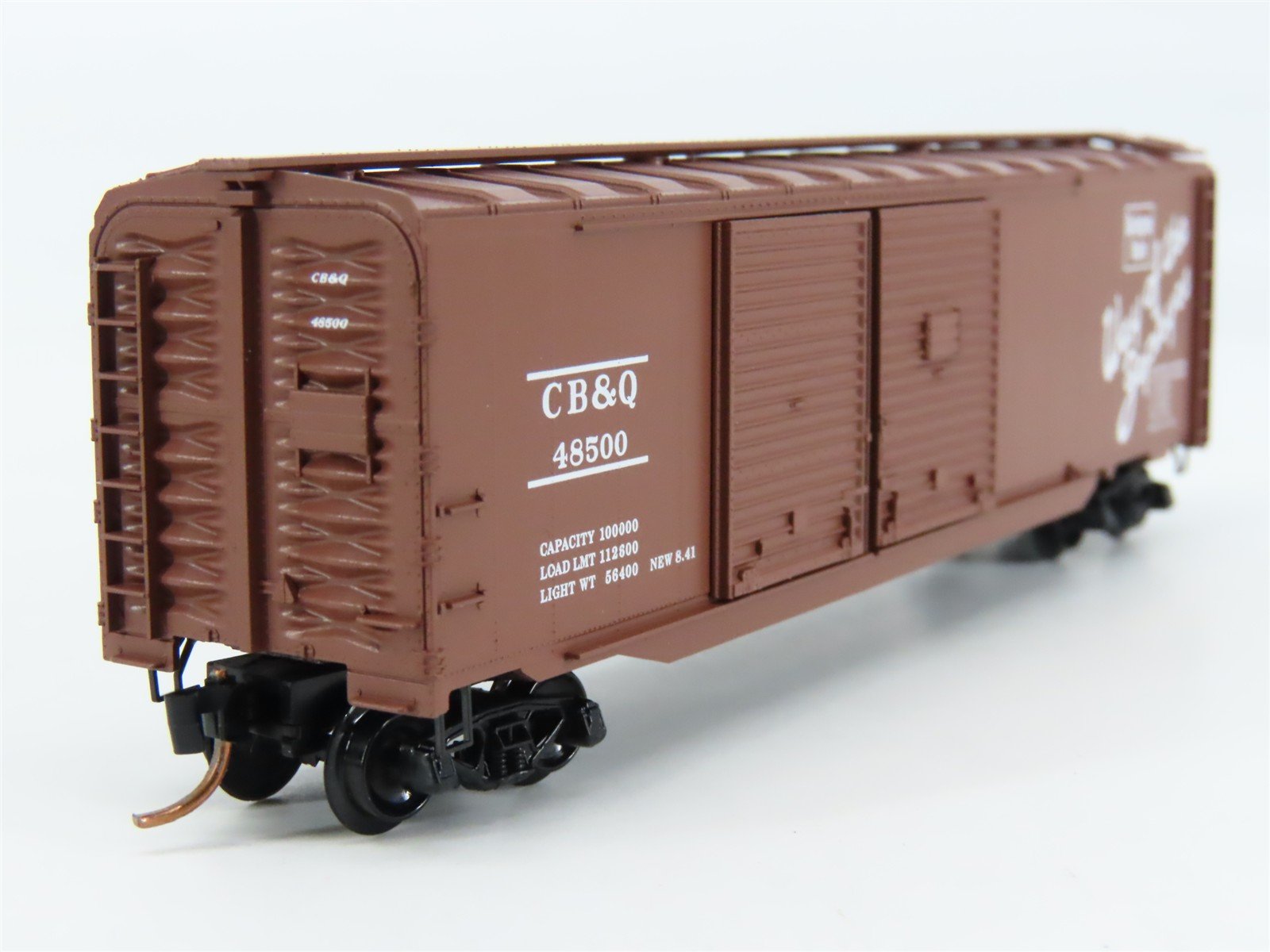 N Scale Micro-Trains 78090 Chicago, Burlington & Quincy 50' Auto Box Car RTR