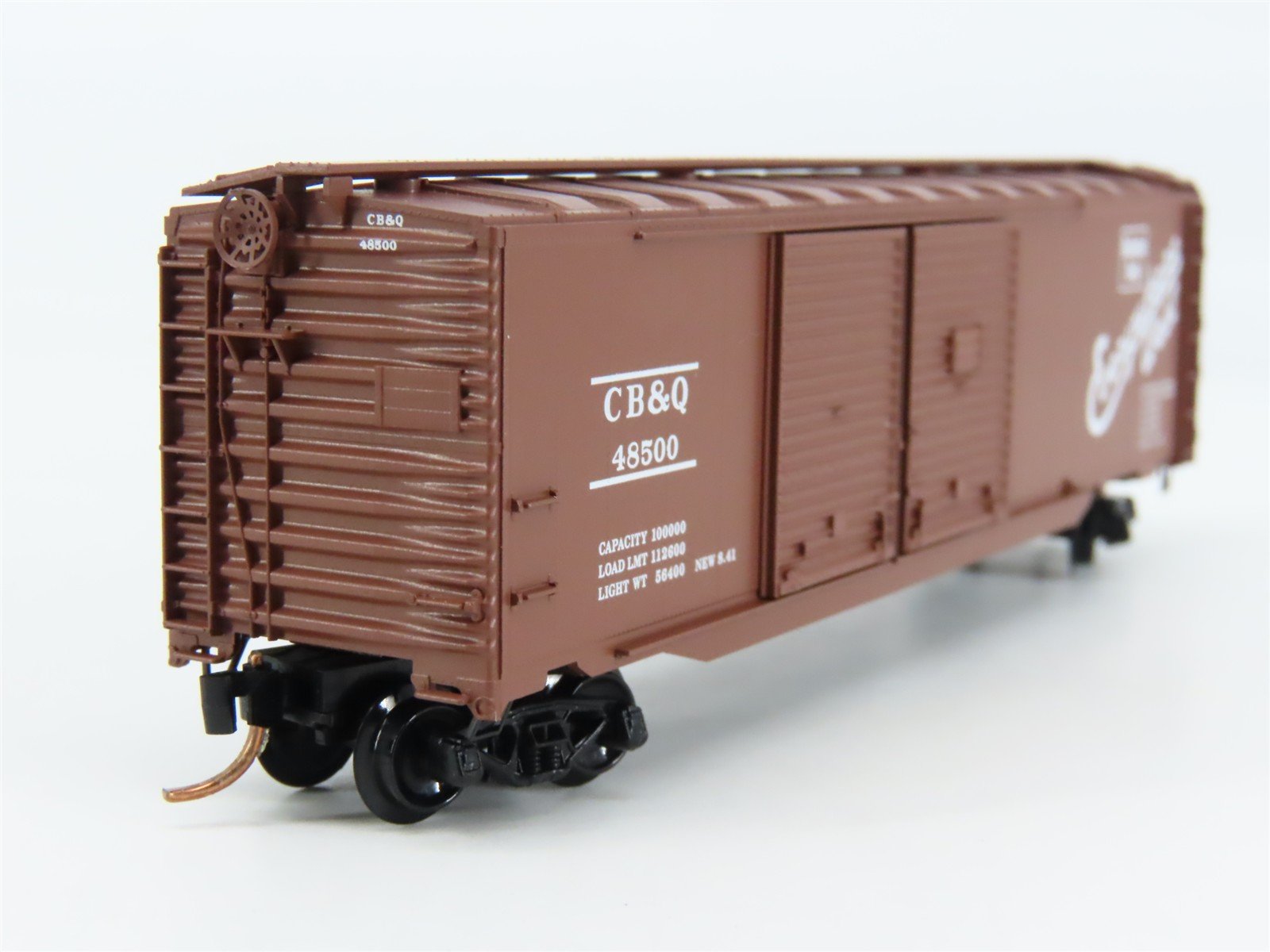 N Scale Micro-Trains 78090 Chicago, Burlington & Quincy 50' Auto Box Car RTR