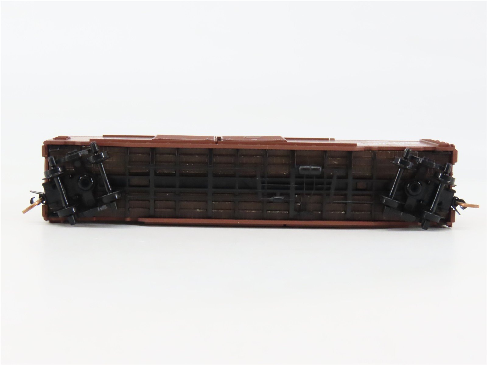 N Scale Micro-Trains 78090 Chicago, Burlington & Quincy 50' Auto Box Car RTR
