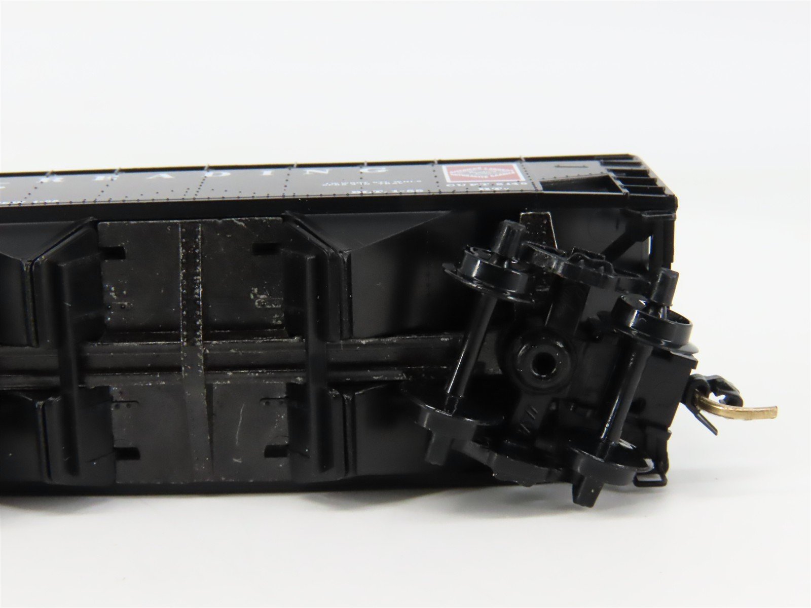 N Scale Micro-Trains 55310 RDG Reading 33' 2-Bay Hopper 83008 RTR
