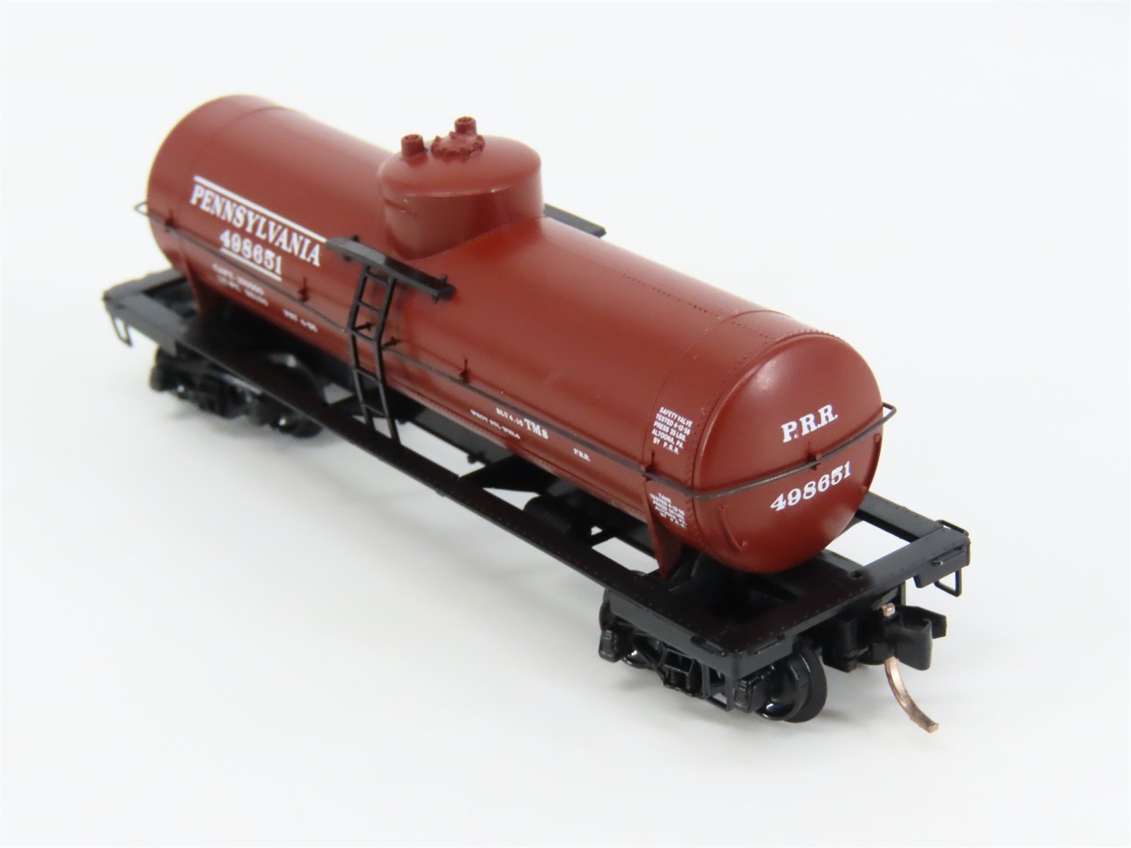 N Scale Micro-Trains 65230 Pennsylvania Railroad 39' Single Dome Tank Car RTR