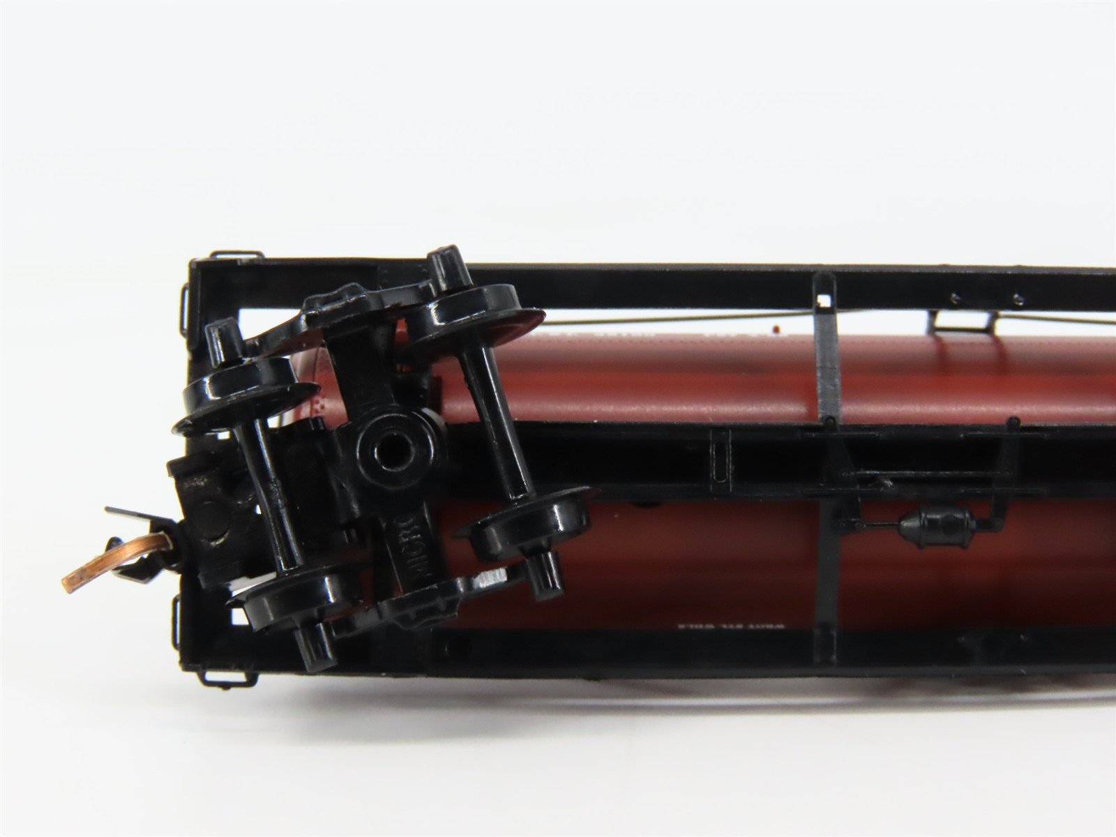 N Scale Micro-Trains 65230 Pennsylvania Railroad 39' Single Dome Tank Car RTR