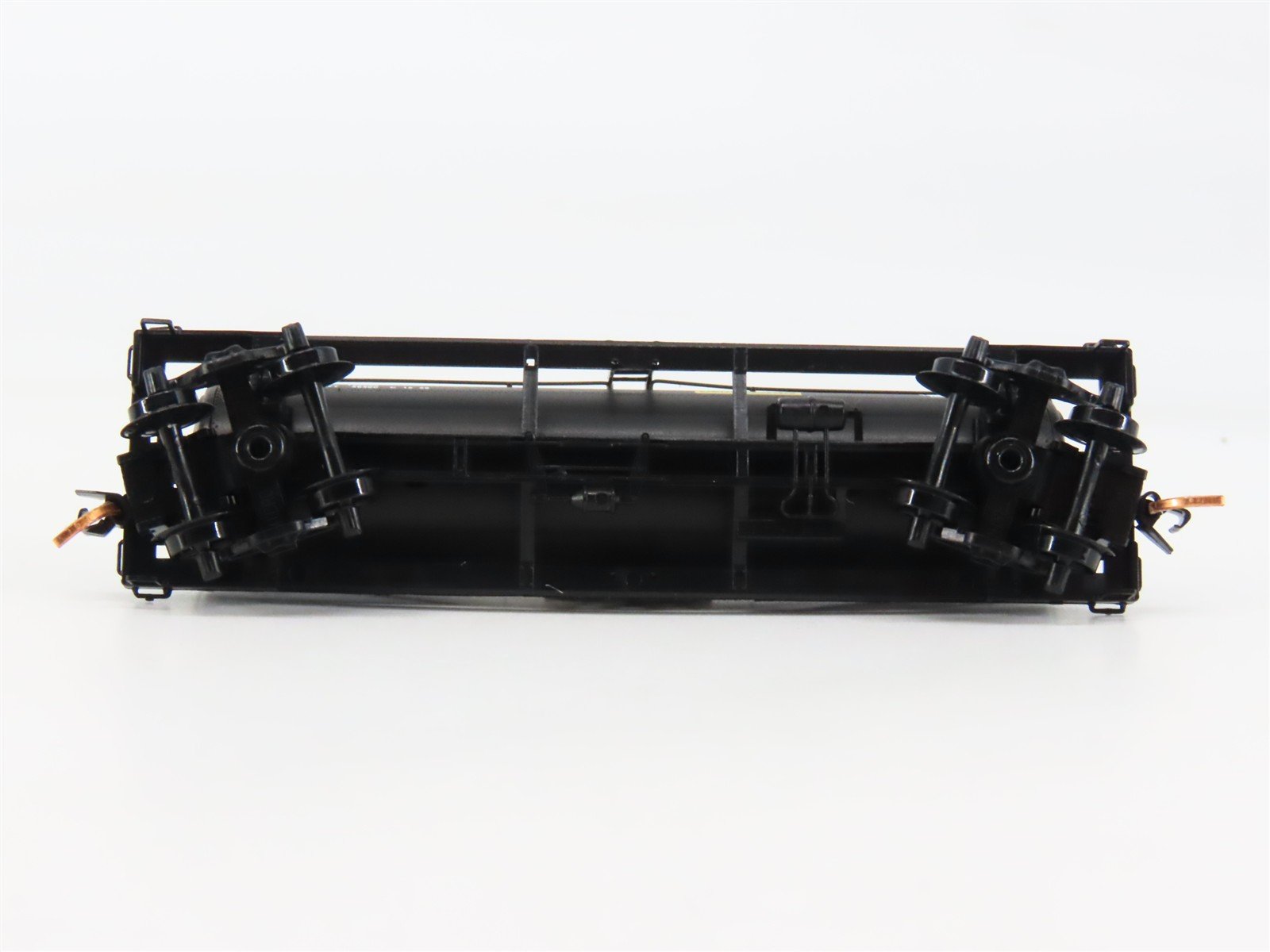N Scale Micro-Trains 06500290 Central of New Jersey 39' Single Dome Tank Car RTR