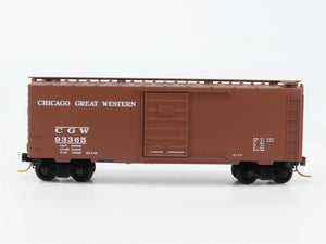 N Scale Micro-Trains 20466 CGW Chicago Great Western 40' Box Car 93365 RTR