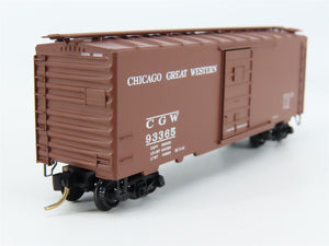 N Scale Micro-Trains 20466 CGW Chicago Great Western 40' Box Car 93365 RTR