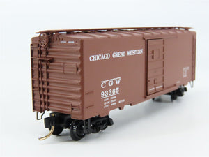 N Scale Micro-Trains 20466 CGW Chicago Great Western 40' Box Car 93365 RTR
