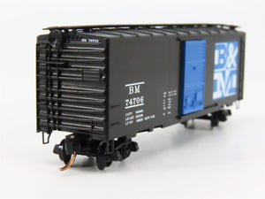 N Scale Micro-Trains 20400 BM Boston & Maine 40' Box Car 74706 RTR