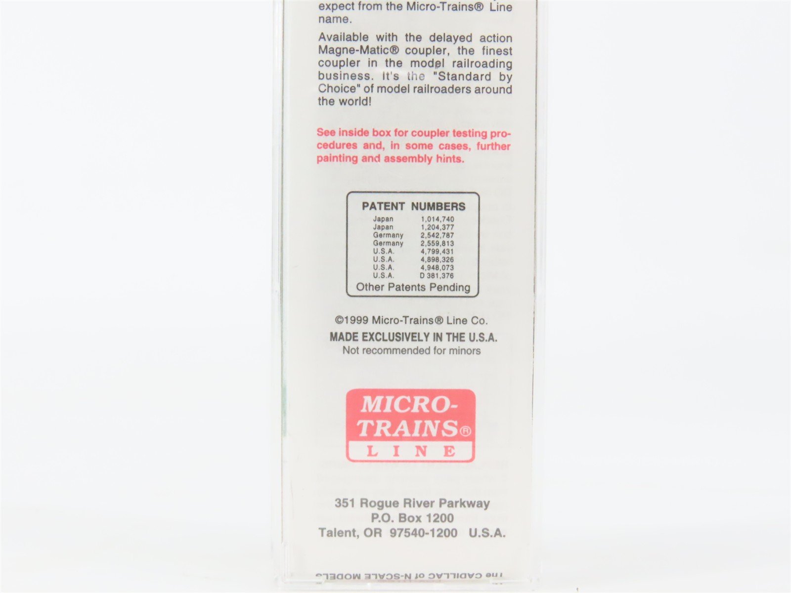 N Scale Micro-Trains 20420 GN Great Northern 40' Box Car 27163 RTR