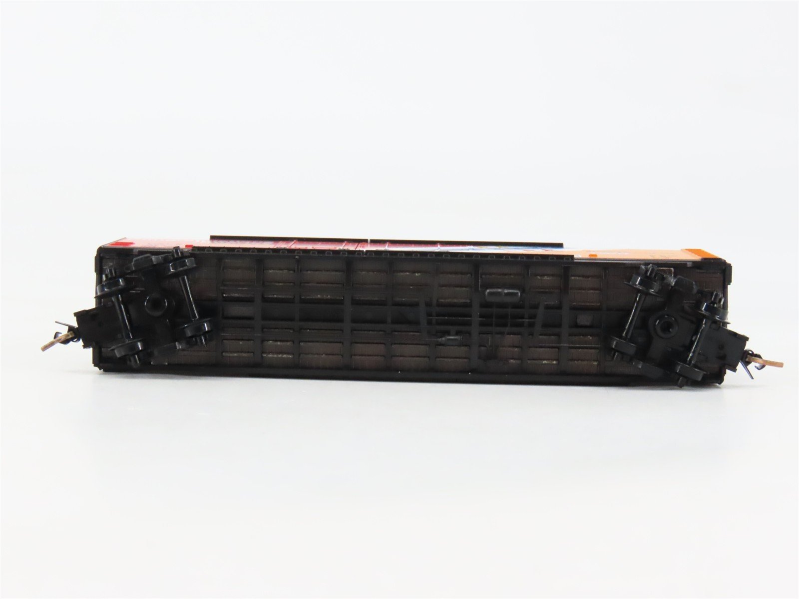 N Scale Micro-Trains 75050 USLX Canadian Forest Products Ltd. 50' Box Car RTR