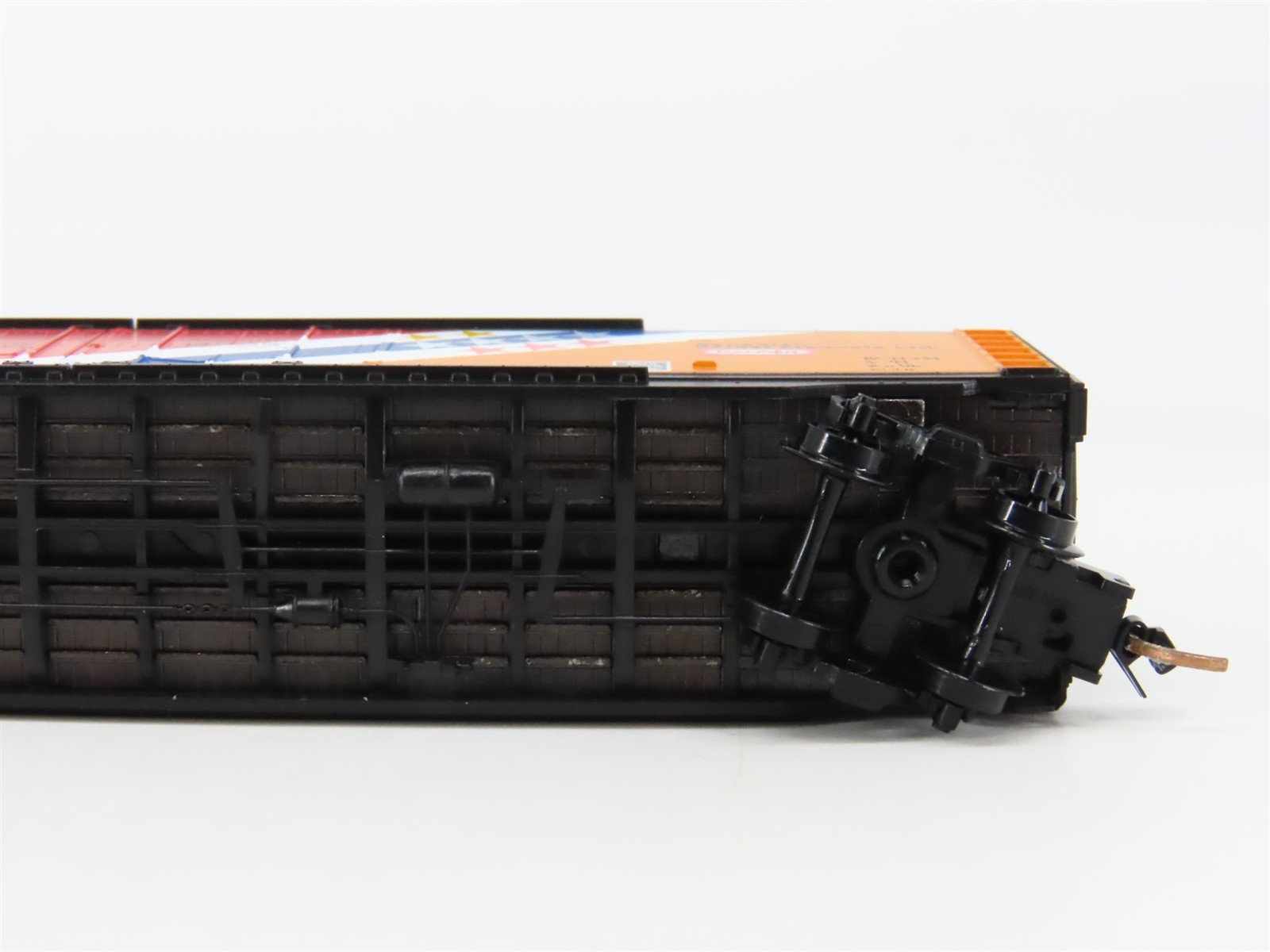 N Scale Micro-Trains 75050 USLX Canadian Forest Products Ltd. 50' Box Car RTR