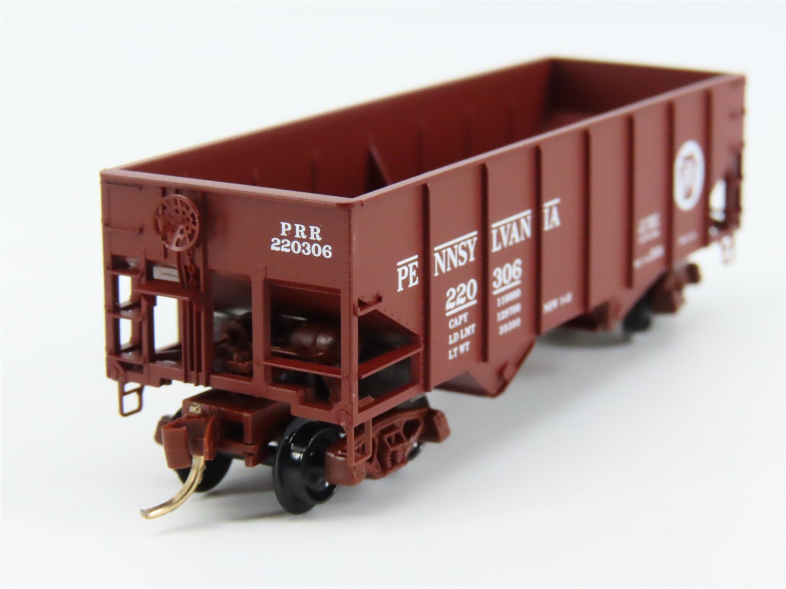 N Scale Micro-Trains 56060 PRR Pennsylvania 33' 2-Bay Hopper 220306 RTR