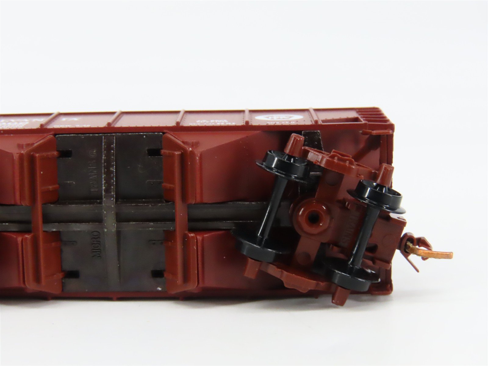 N Scale Micro-Trains 56060 PRR Pennsylvania 33' 2-Bay Hopper 220306 RTR
