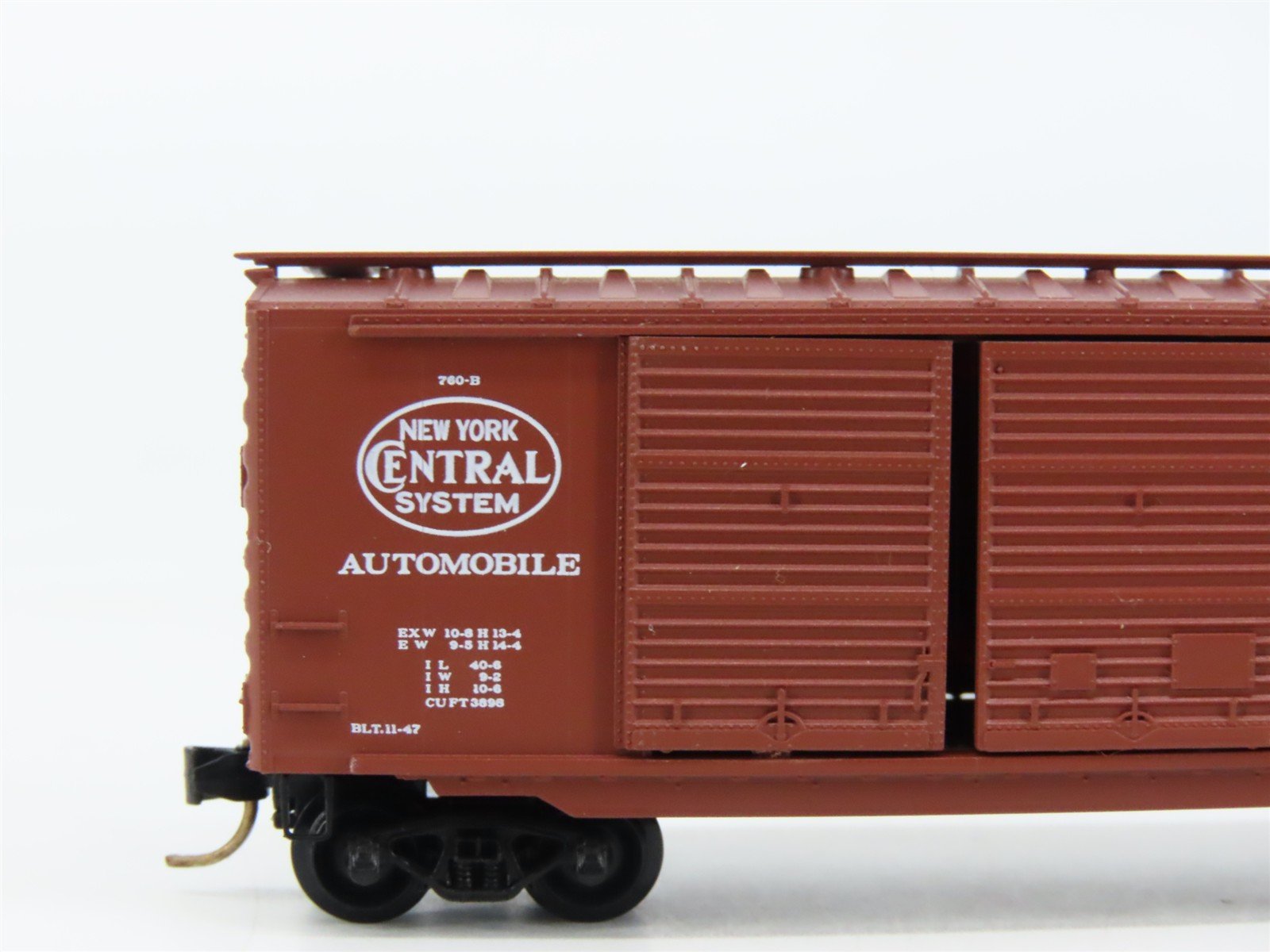 N Scale Micro-Trains 23160 NYC New York Central 40' Box Car 70099 RTR
