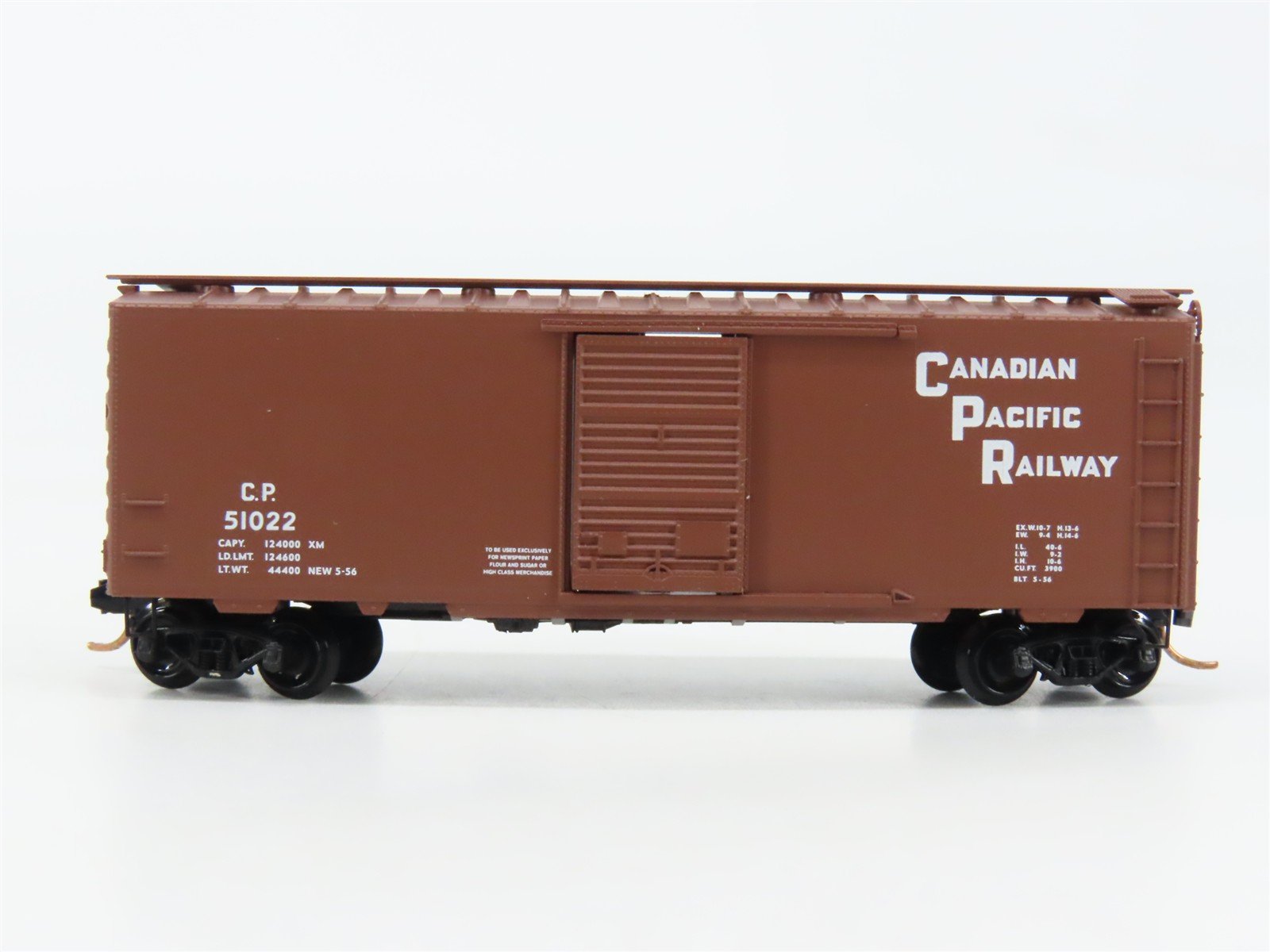 N Scale Micro-Trains 20436 CP Canadian Pacific 40' Box Car 51022 RTR