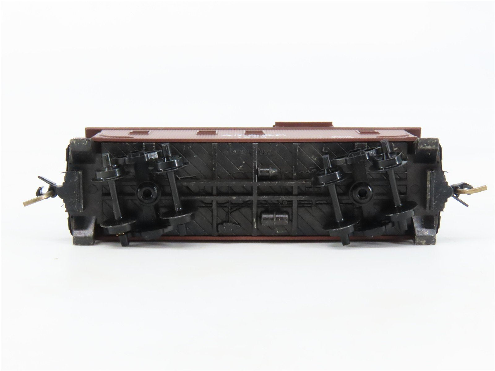 N Scale Micro-Trains 51100 ATSF Santa Fe 34' Wood-Sheathed Caboose 1203 RTR