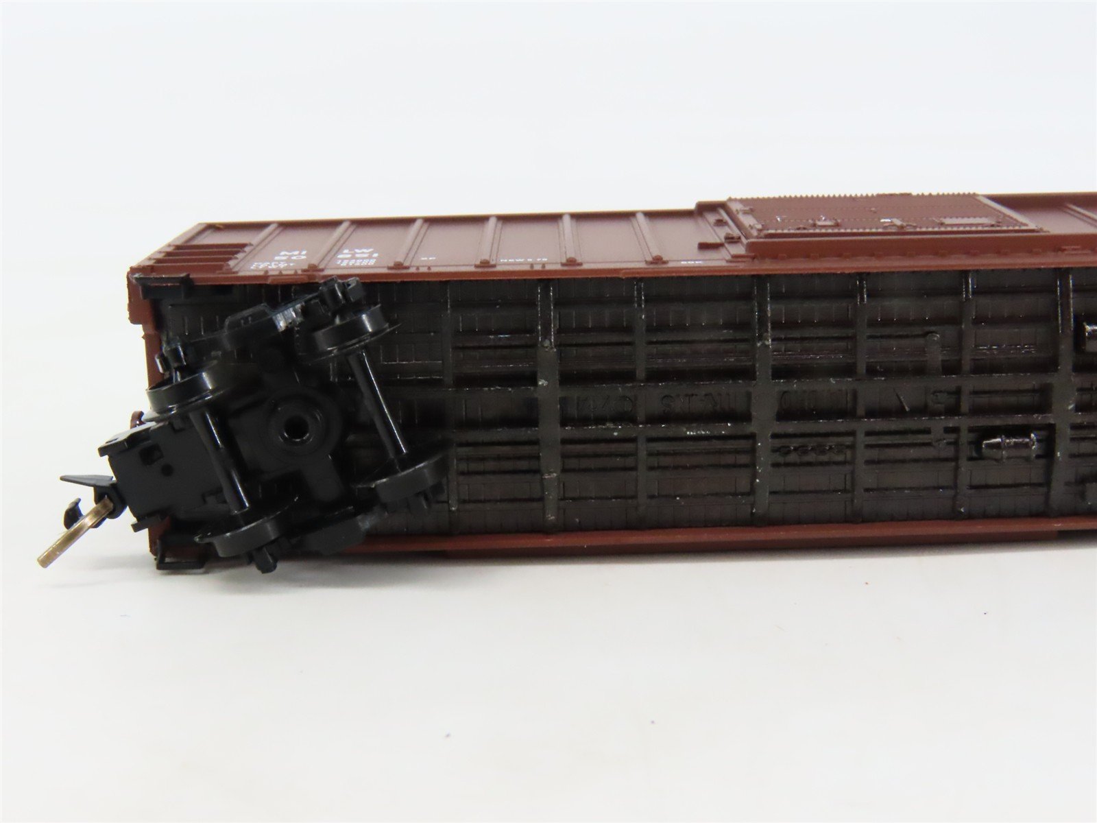N Scale Micro-Trains 25310 MILW Milwaukee Road 50' Box Car 50851 RTR