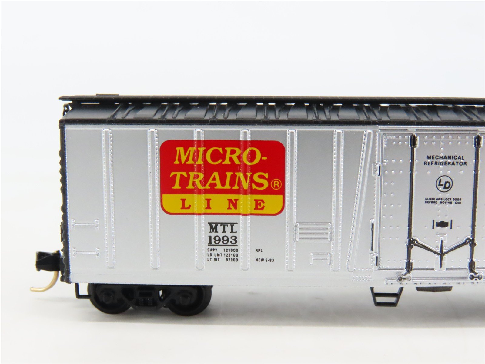 N Scale Micro-Trains 70060 MTL Micro-Trains Line 51' Mechanical Reefer 1993 RTR