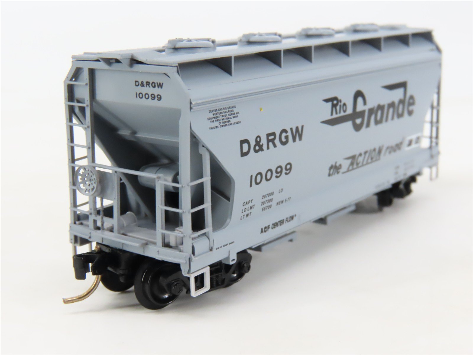 N Scale Micro-Trains 92020 D&RGW Rio Grande 2-Bay Covered Hopper 10099 RTR