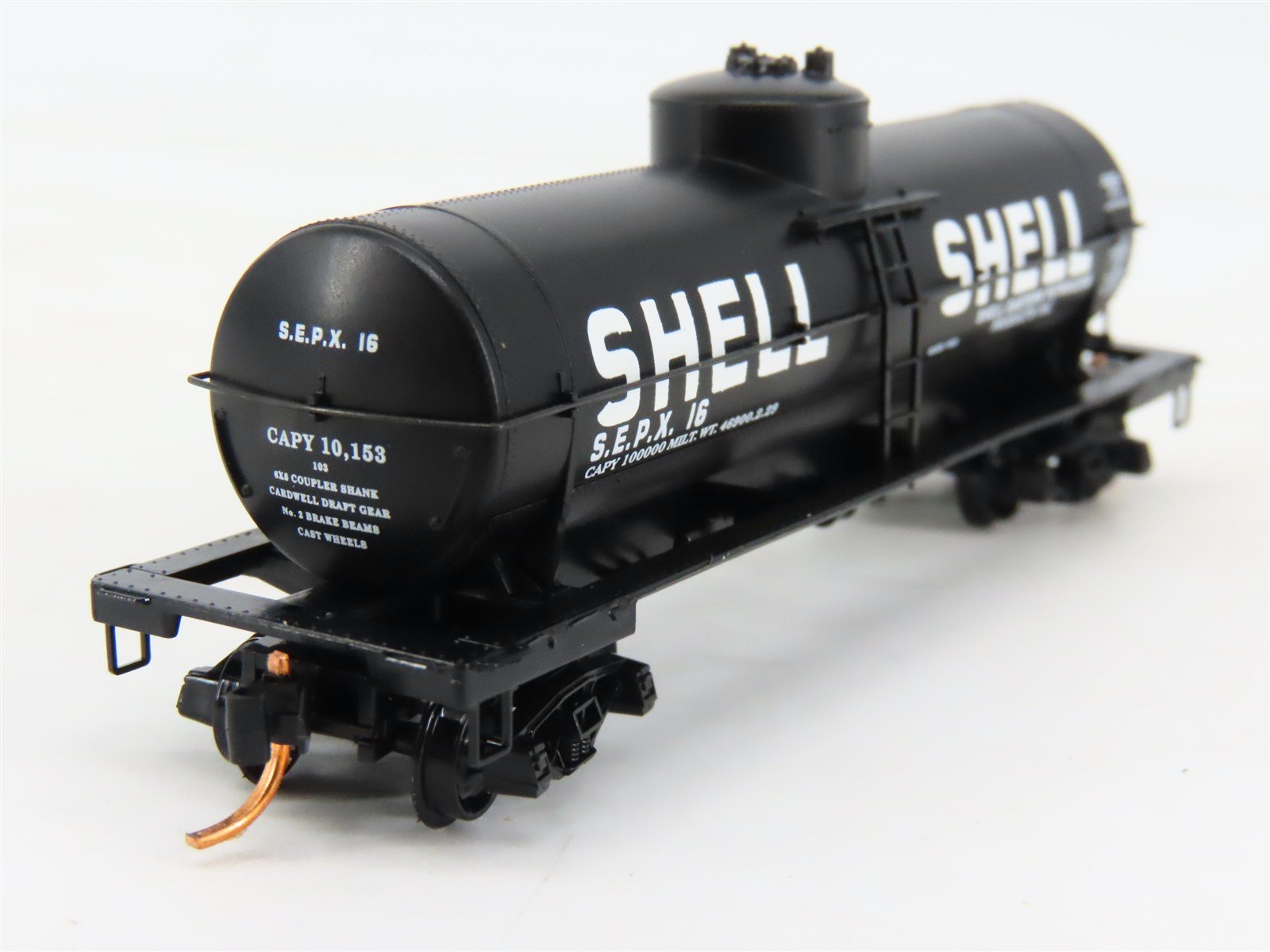 N Scale Micro-Trains 06500830 SEPX Shell Oil Co. 39' Single Dome Tank Car 16 RTR