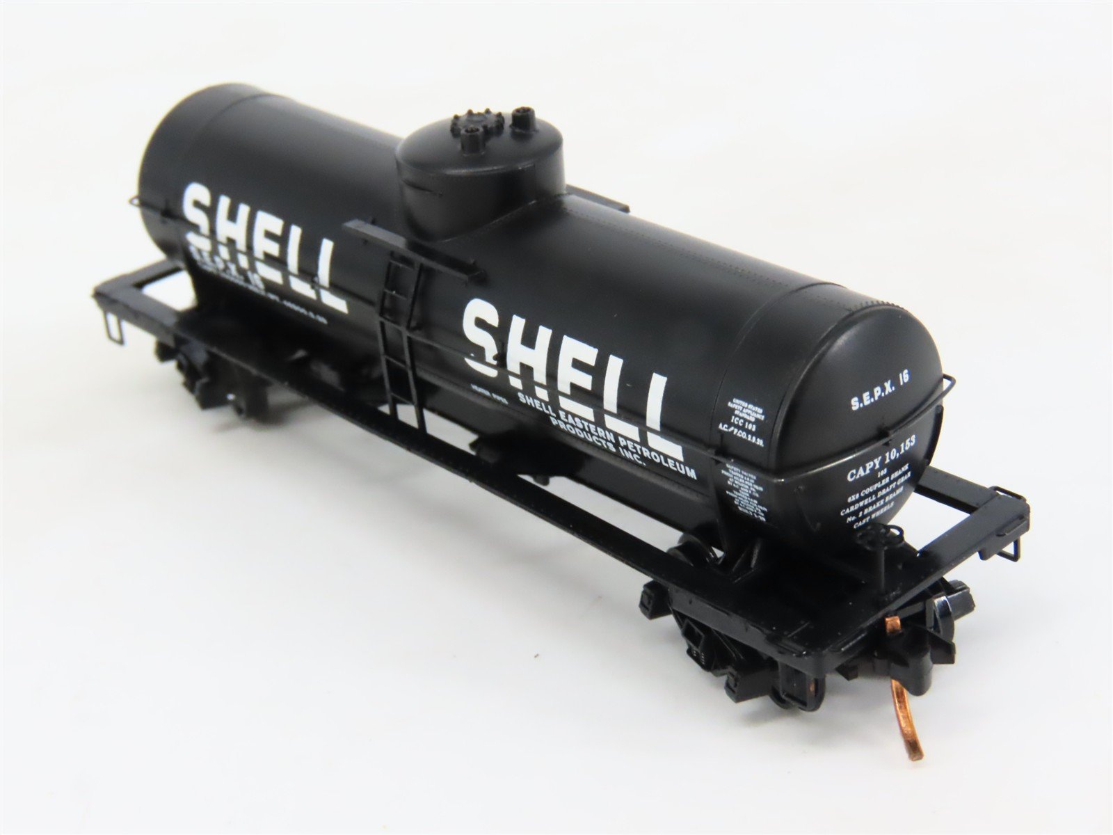 N Scale Micro-Trains 06500830 SEPX Shell Oil Co. 39' Single Dome Tank Car 16 RTR