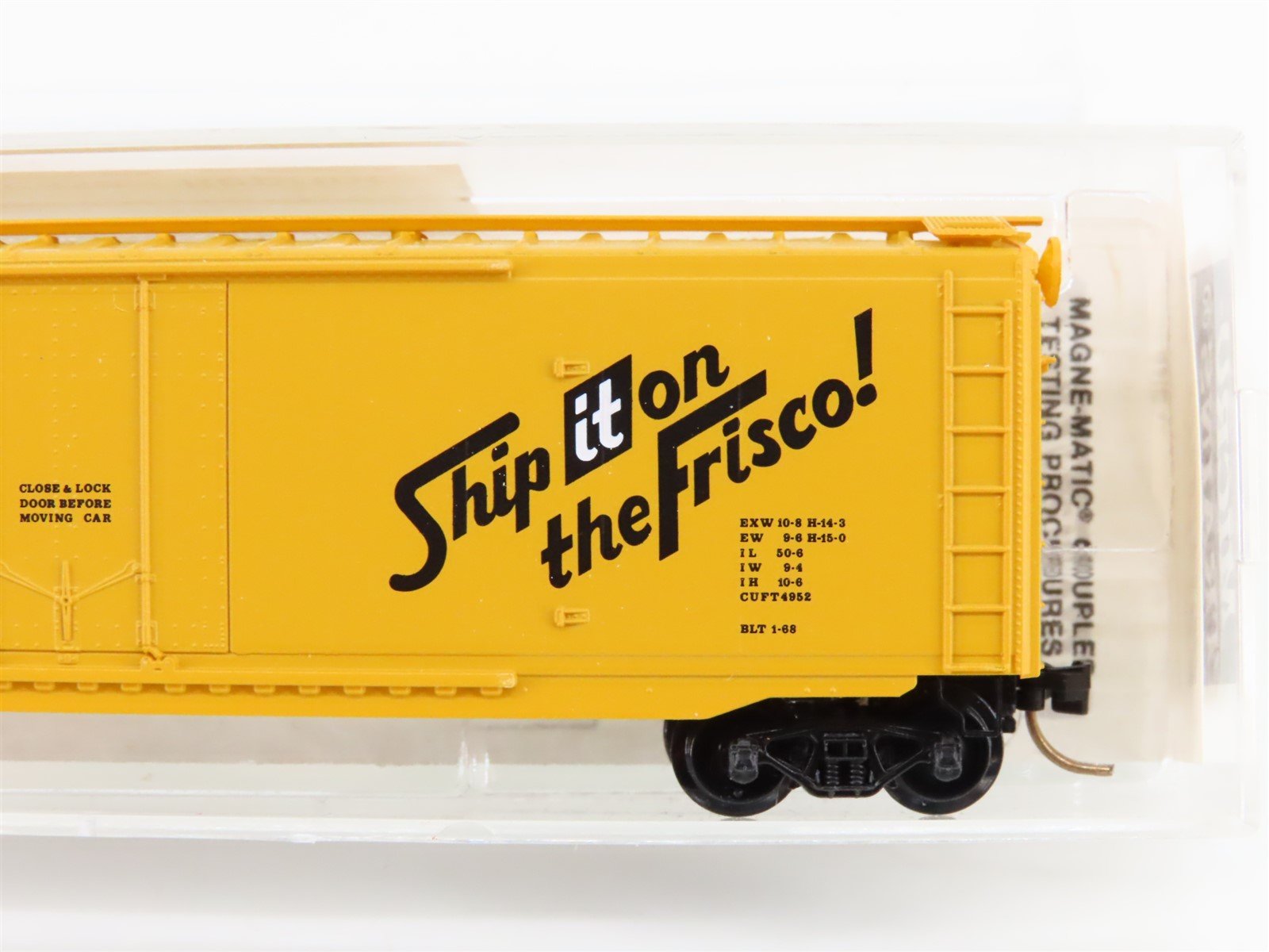 N Scale Micro-Trains 32060 SL-SF Frisco 50' Plug Door Box Car 12052 RTR