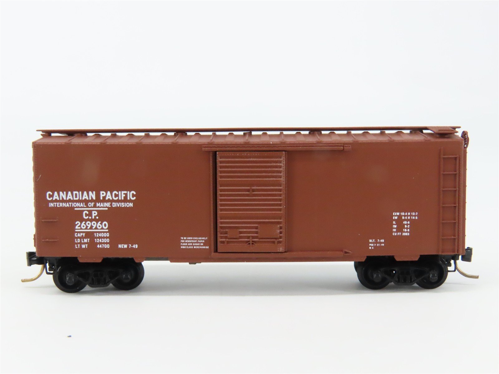 N Scale Micro-Trains 20136 CP Canadian Pacific 40' Box Car 269960 RTR