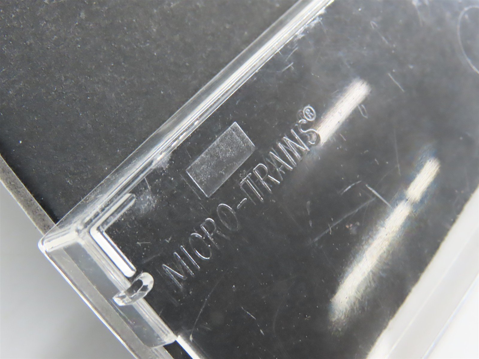 N Scale Micro-Trains 20136 CP Canadian Pacific 40' Box Car 269960 RTR