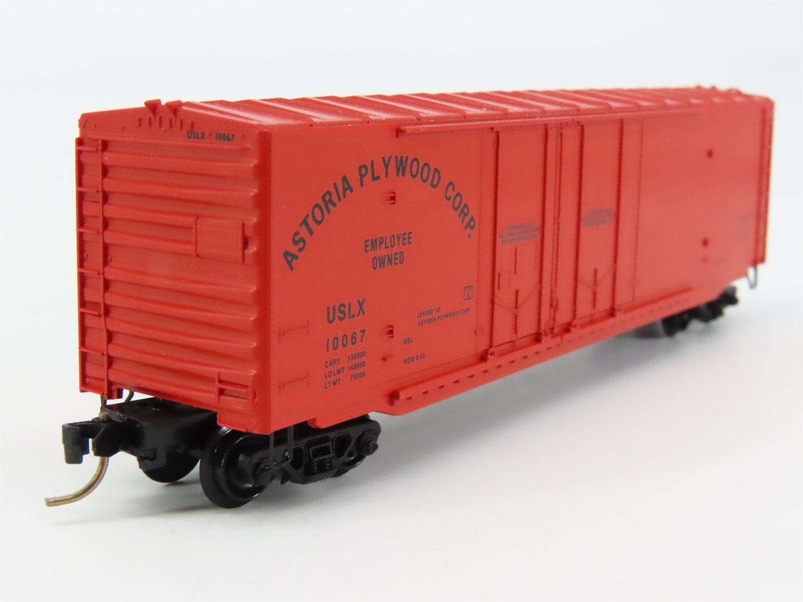 N Scale Micro-Trains 75020 USLX Astoria Plywood Corp. 50' Box Car 10067 RTR