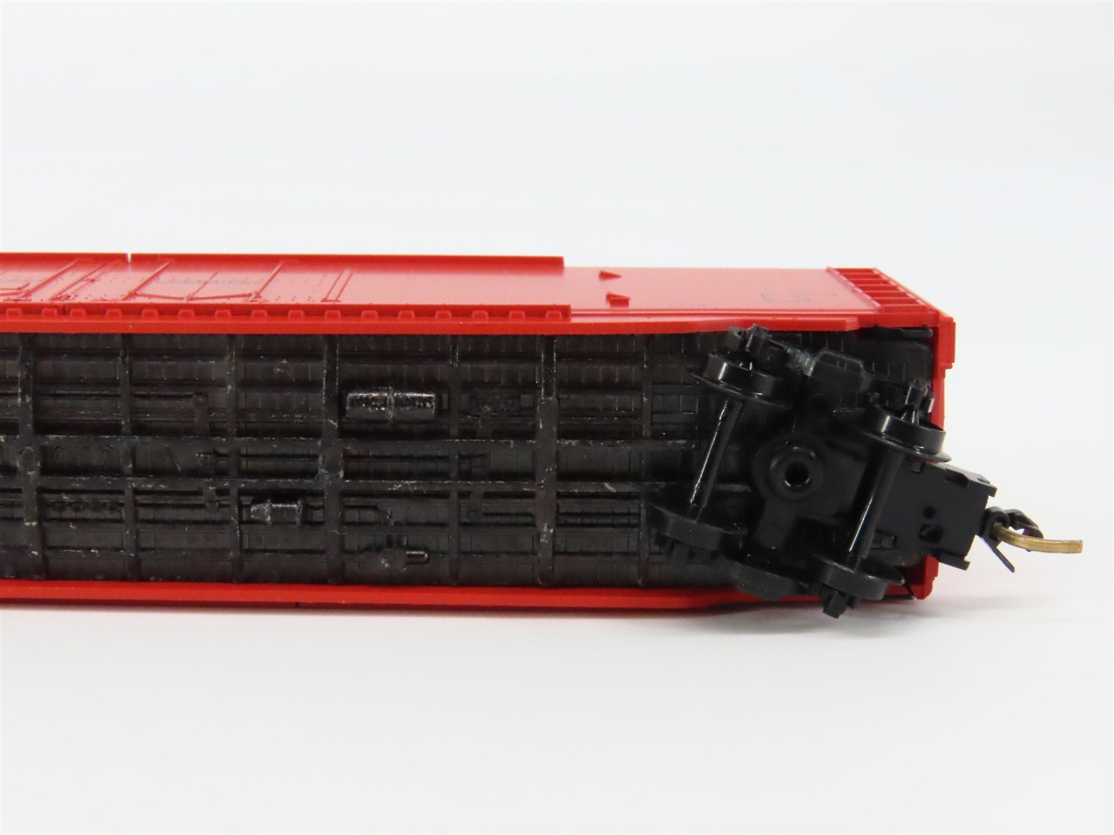 N Scale Micro-Trains 75020 USLX Astoria Plywood Corp. 50' Box Car 10067 RTR